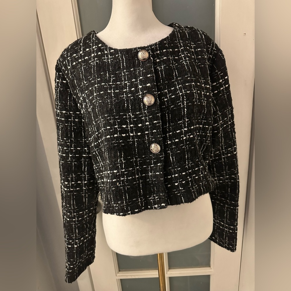 Black & White Textured Tweed Crop Blazer Silver Buttons Women’s Size Large